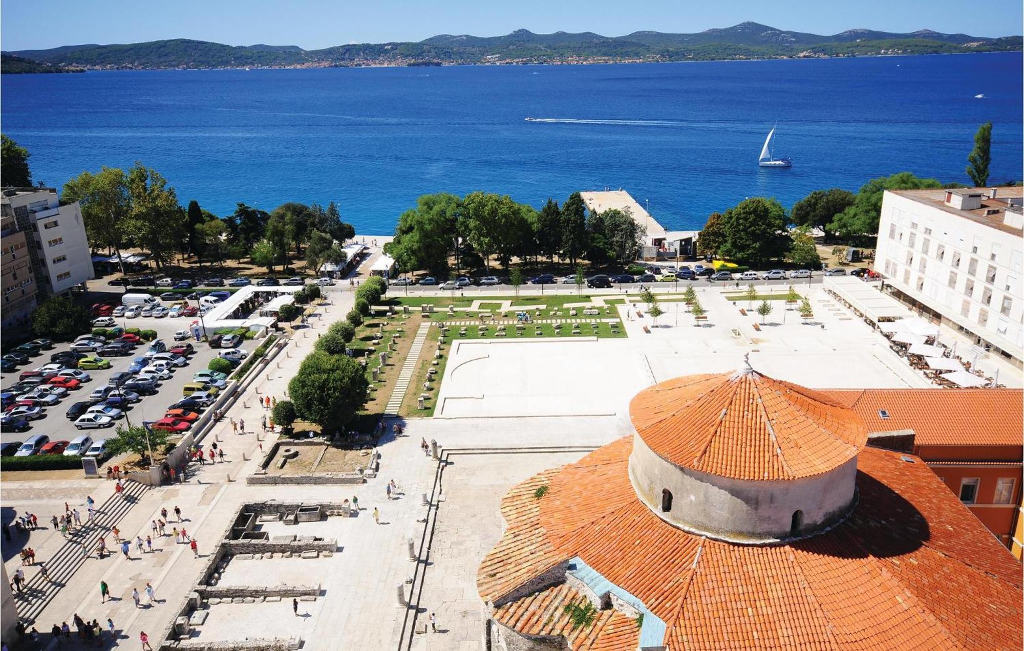 Lovely Apartment In Zadar With Wifi Ngoại thất bức ảnh