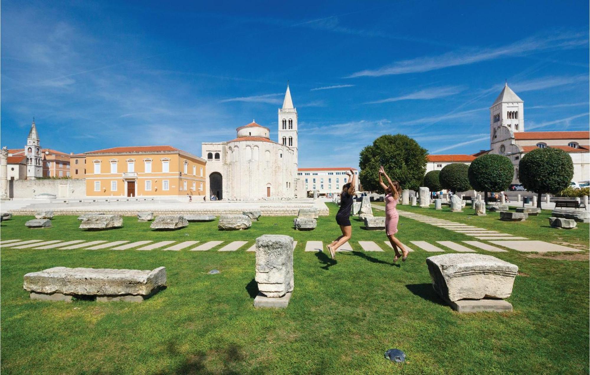 Lovely Apartment In Zadar With Wifi Ngoại thất bức ảnh